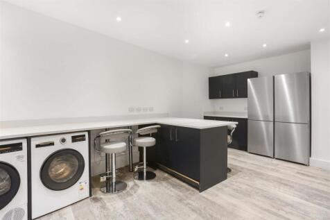 1437252812 - KITCHEN - 6.jpg