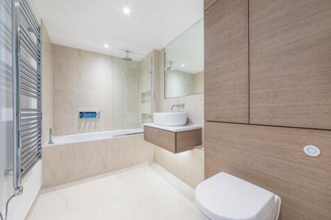 Bathroom.jpg
