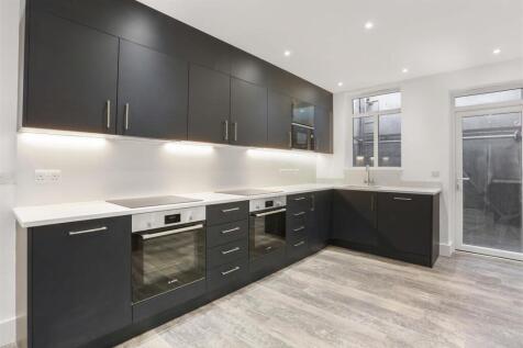 1437252812 - KITCHEN - 5.jpg