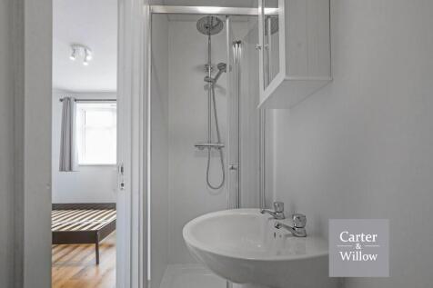 En suite Shower room