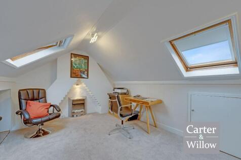 Loft room 