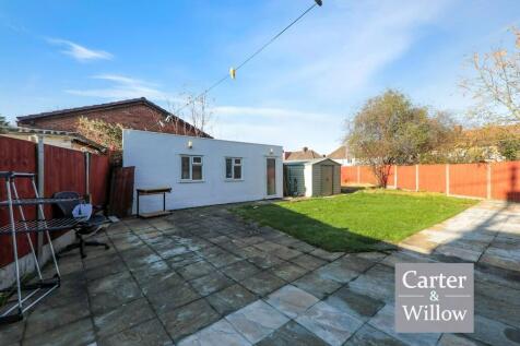 Private rear garden 