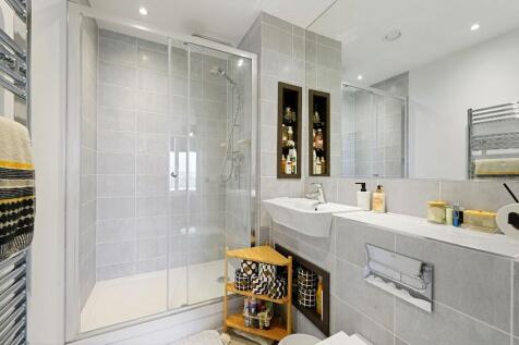 En suite shower room