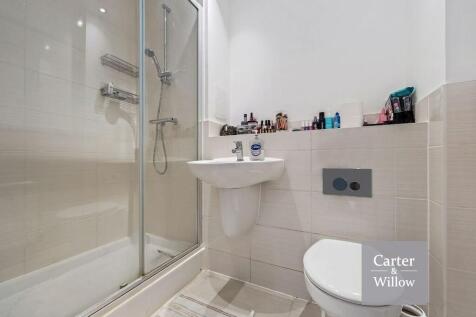 En suite shower room