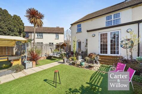 Private rear garden 