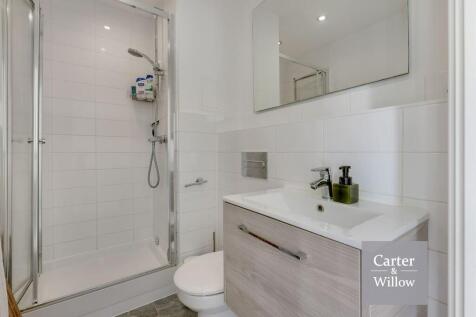 En suite shower room