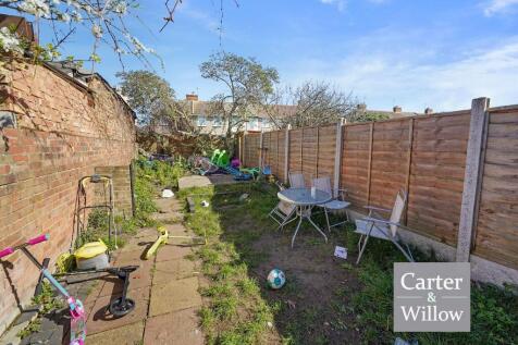 Private rear garden 