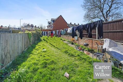 Private rear garden 