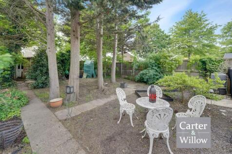 Private rear garden 