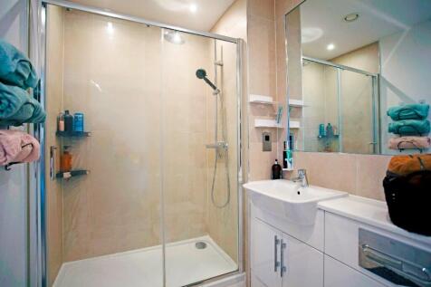 En suite shower room