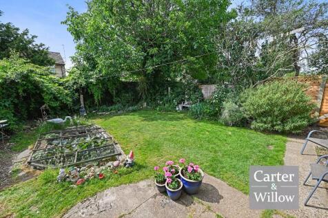 Private rear garden