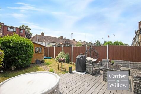 Private rear garden 