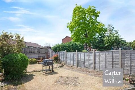 Private rear garden 