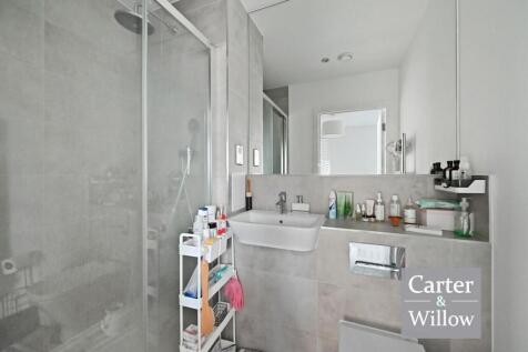 En suite shower room