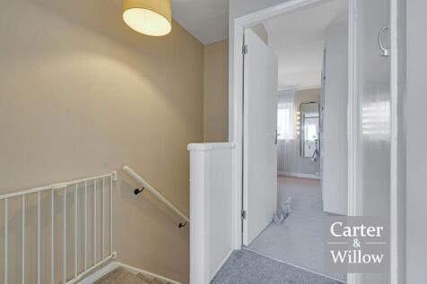 First floor landing 