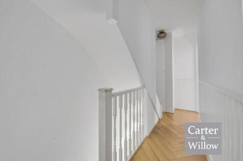 First floor landing 