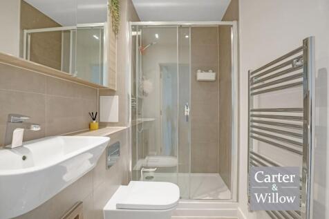 En suite shower room