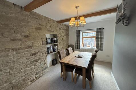 Dining Room.JPG
