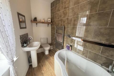 House Bathroom.JPG