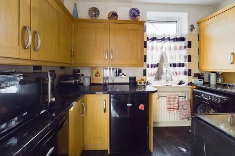 CAM01604G0-PR0451-STILL009.jpg
