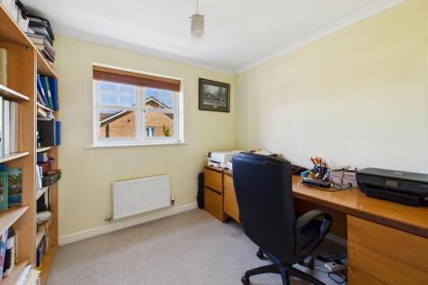 CAM05411G0-PR0007-STILL037.jpg