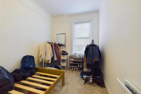 CAM01604G0-PR0209-STILL003.jpg