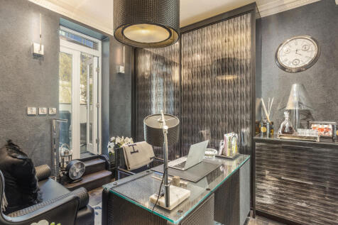 66761-Hugh-Street  (