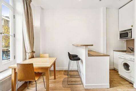 Elizabeth Street (13