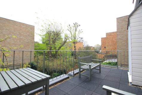 33 Oak Hill balco...