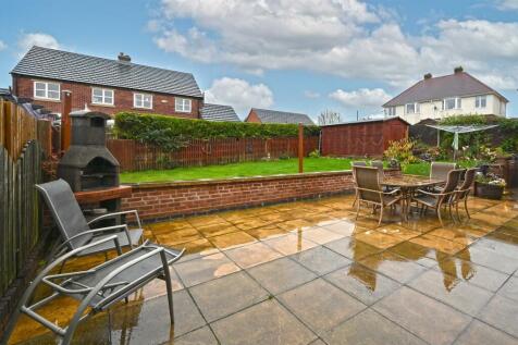 Rear Garden  .jpg