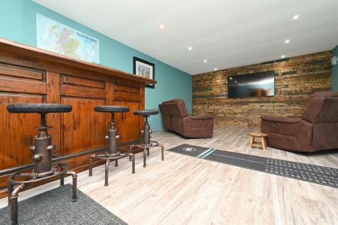 Games Room - bar stools.jpg