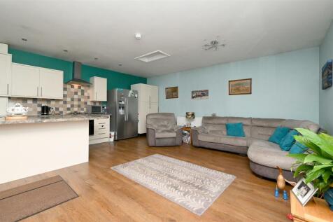 Annexe - lounge-diner.jpg