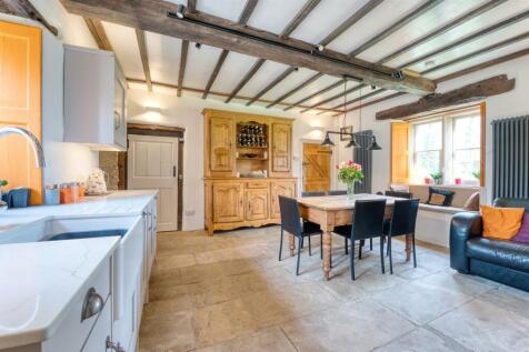Dining Room from kitchen.jpg