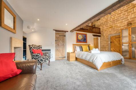 Manor Cottage Bedroom One  .jpg