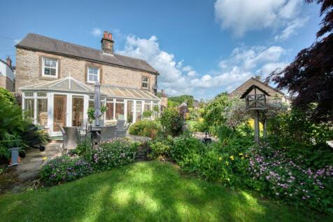 Garden towards Garden Room.jpg