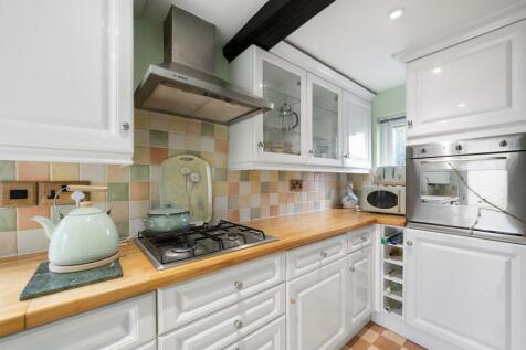 Kitchen - Smeg oven and hob.jpg