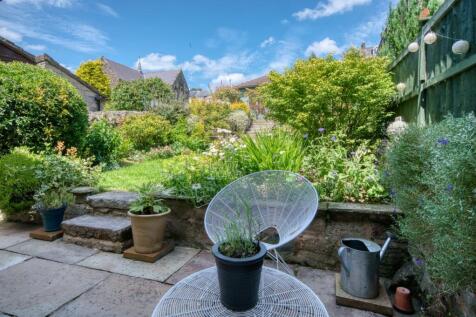 Rear Garden from dining patio.jpg