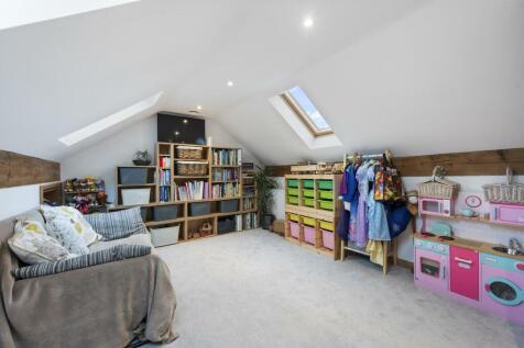 Bedroom Five (2).jpg