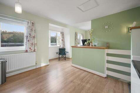 Dining area.jpg