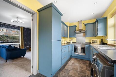 Kitchen to Sitting Room.jpg