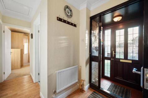 Entrance Hallway.jpg