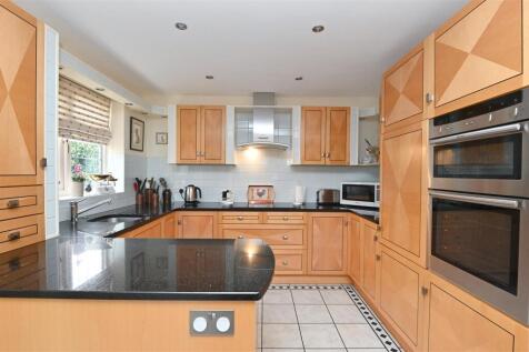 Kitchen  .jpg