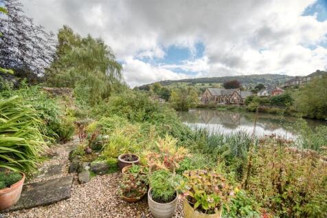 Garden - pot plants by the water&#39;s edge.jpg