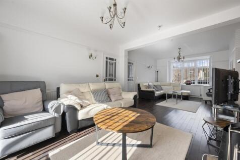 Sitting Room  .jpg