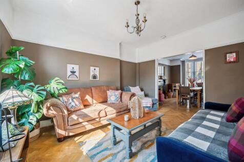 Sitting Room towards Dining Room.jpg