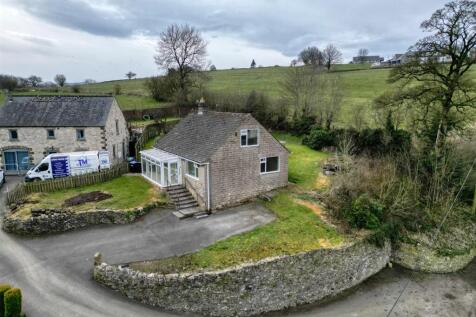 Bungalow - drone shot looking north-west.jpg