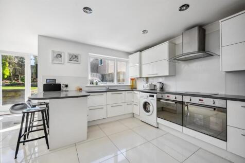 Kitchen.jpg