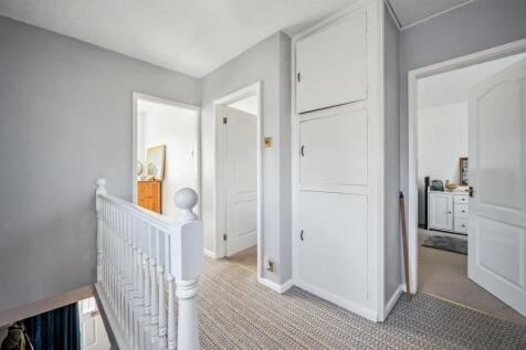 First floor landing.jpg