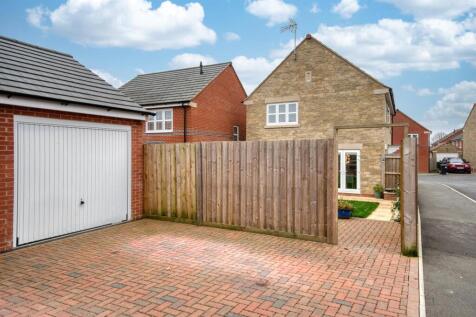 Garage and driveway.jpg