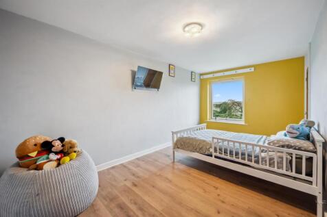 Bedroom One.jpg
